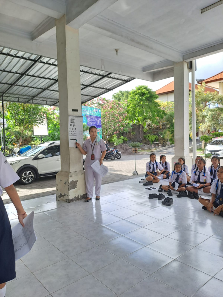 kegiatan Penjaringan siswa kelas 7 di SMPN 2 Kuta